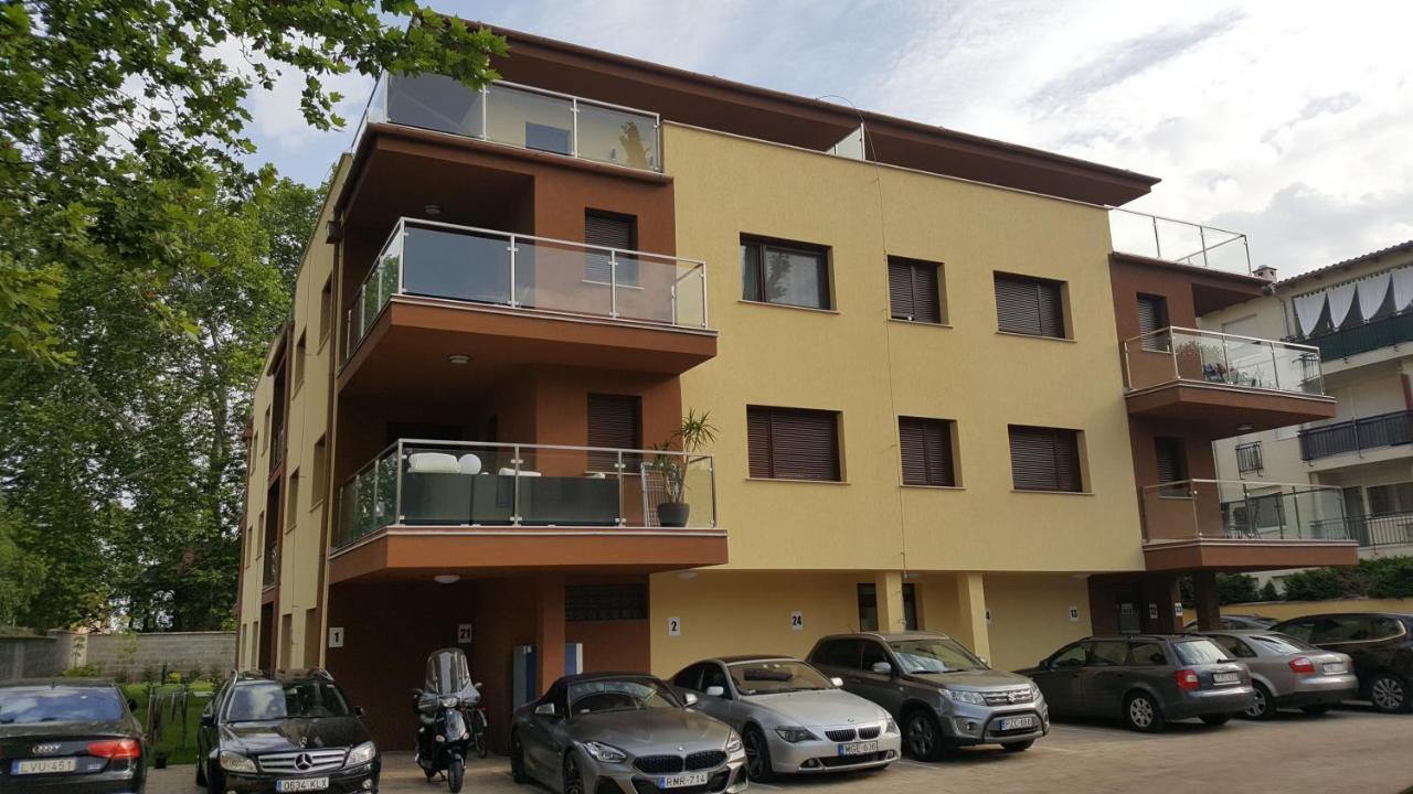 Sweet&Center Wellness Apartman 시오포크 외부 사진